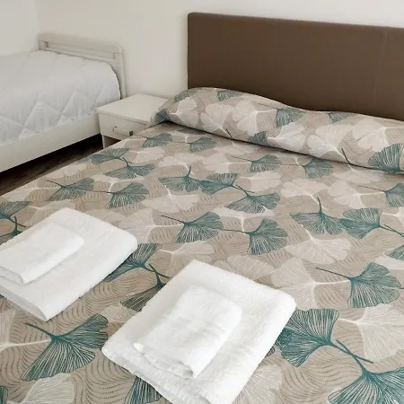 Bed & Breakfast Thomas's - A *